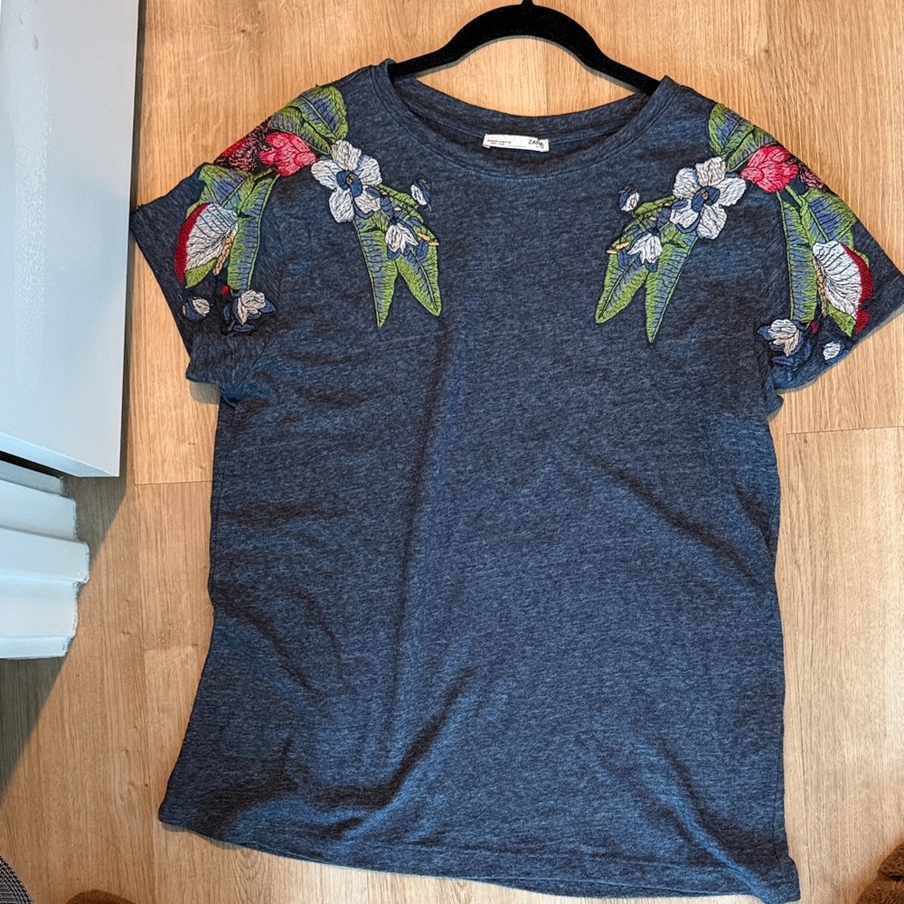 Zara Short-Sleeve Tee with Multicolor Floral Embroidery